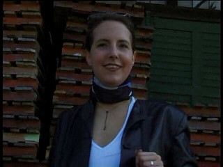 Picked up a brunette to suck my cock