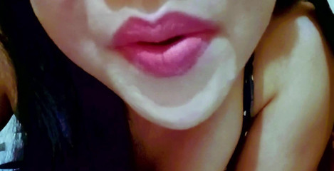 Usually I Put Tinies Under My Soles. but This Time... I Know Where You Rather Wanna Be. in My Mouth!