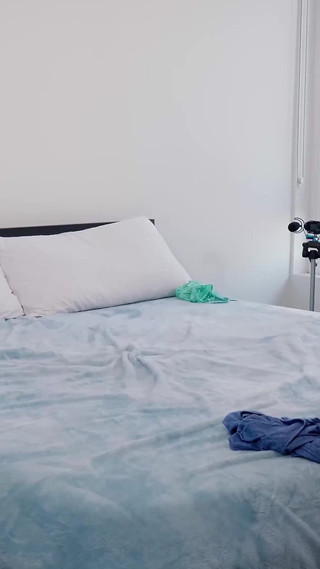 Riley Jacobsthrilly’s Apartment