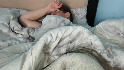 Dulcevaginaspro - I Was Looking for Some Clothes and I Saw My Stepcousin Masturbate From Under the Covers on the Bed