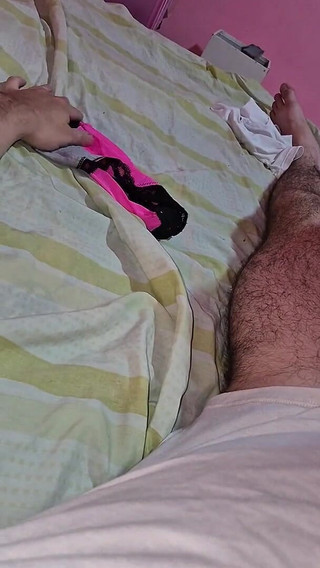 For a Moment of Heat, My Neighbor Got Pregnant, Now I Have to Sell My Xbox