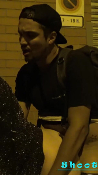 Street Fuk N Facial in Barcelona 4 Curvy BBW MILF