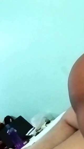 Indian Raslin Punjabi Bhabhi Homemade Hot Sex Video with Friend
