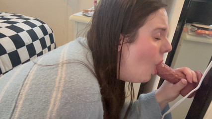 Thick Virgin Fucks & Sucks a Realistic Dildo