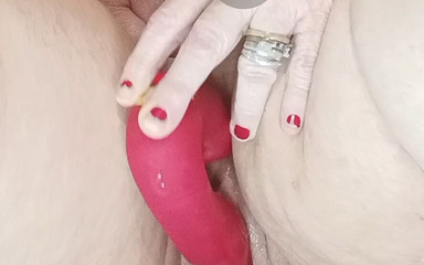 She Fucks Herself so Hard and Screams in Pleasure with This Vibrator Whenever