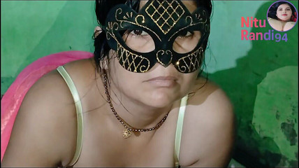 Tamil Bhabhi Ke Sath Pose Badal Badal Kar Chudai