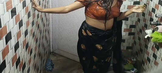 Bhabhi Was Fucked by Brother-in-law in the Bathroom, New Bhabhi Sex Video