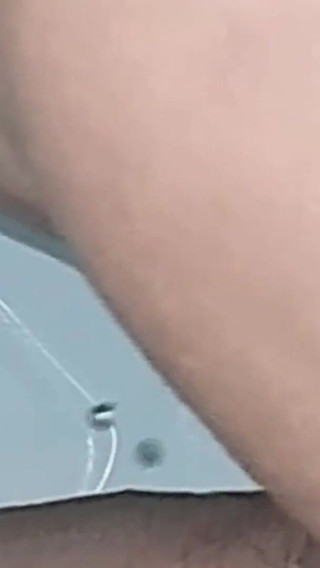 Weird Fetish - Slow Motion Pissing