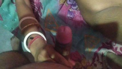 Bhabhi Hand