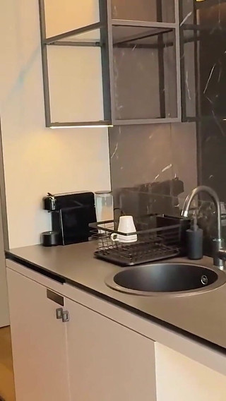 Testing Ar Beauty Lia Lin Ends in a Messy Release