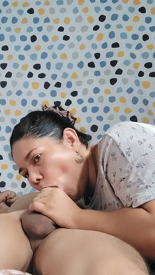 Delicate Blowjob Deep Throat