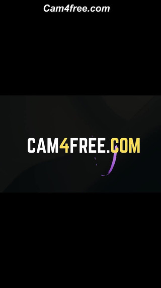 Horny Babe Fingering Her Pussy on Cam