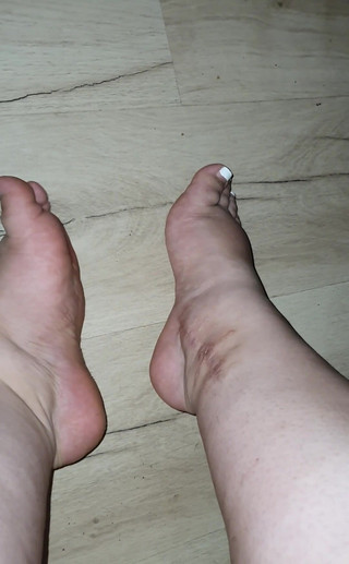 Midnight Feet Showing off!!