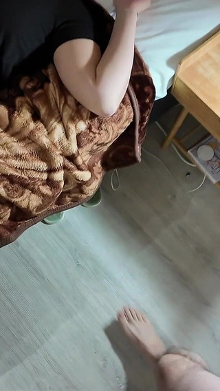 Quick Sex with My Young Stepmom