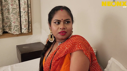 Mast Bhabhi Desi Sex with New Boy (hindi Audio)