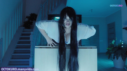 Sadako Big Ass Stuck in TV
