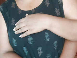 South Mallu Stepaunty Secret Showing for Stepbrother Big Boobs Pressing Talking Moaning