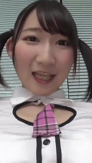 The World of Idols Is Full of Discoveries, and the Underground Idol Photo Session Is a Joyful and Embarrassing Experience.