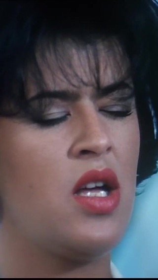 Deborah Knows How to Suck