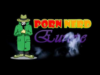 Horny milf bitch fucked by two stiff cocks