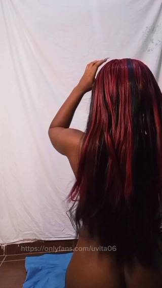 Enjoy My Huge Ass Dancing Nut and Sensually I Love to Move Like This