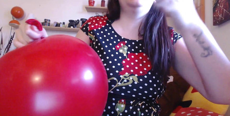 Nicoletta Excites You with Large Balloons and Is Ready to Show You Her Passion for Fetish