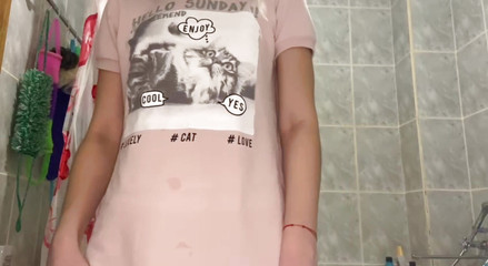 Masturbation of My Wet Pussy in the Bathroom Oh Yes Masturbate with Me