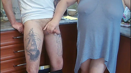 Cum from masturbation of my penis by a fat woman