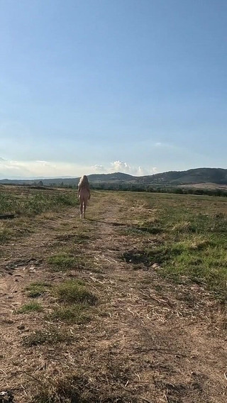 Slave Tih Ie Walks in the Blue Dress