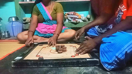 Village Bigg Boobs Stepaunty Bigg Boobs Stepaunty Carrom Board Is Playing with Man