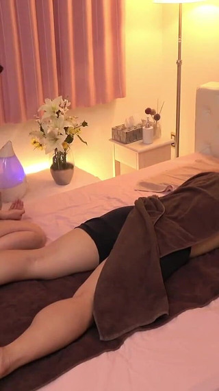 When I Exposed My Erect Penis to a Beautiful Mature Woman in a Private Massage Room...