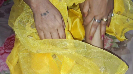 Free Desi Video of Desi Wife Who Wants to Get Her Done Is Running Like That Video Desi Sex Video Free Download