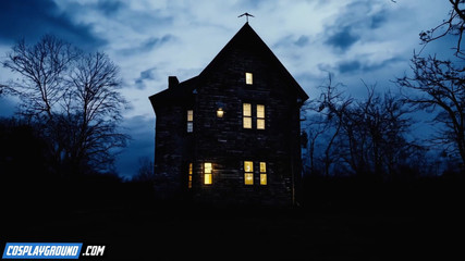 Liv Revamped Needs the Priest's Hard Cock for Her Demons - the Exorcist Porn Cosplay Parody