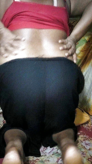 Bangladeshi Sexy Housewife Show Her Pussy and Boobs