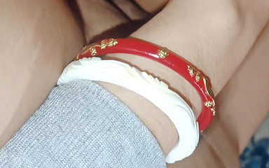 Desi Beautiful New Married Wife Closeup