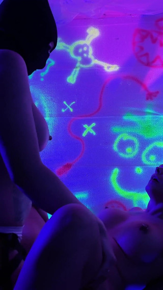 Trashy Neon Girl on Girl Strap Om Fuck