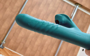 Trying Out Twister with a Vibrator Inserted While Enduring Orgasm