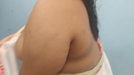 Next Door Sexy Stepaunty Without Blouse Bigtits Seduces Maid Boy