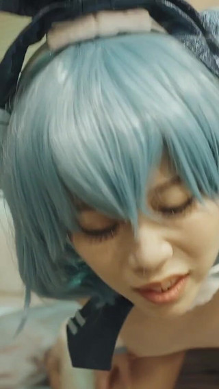 Horny Cosplay Girl Gets Fucked